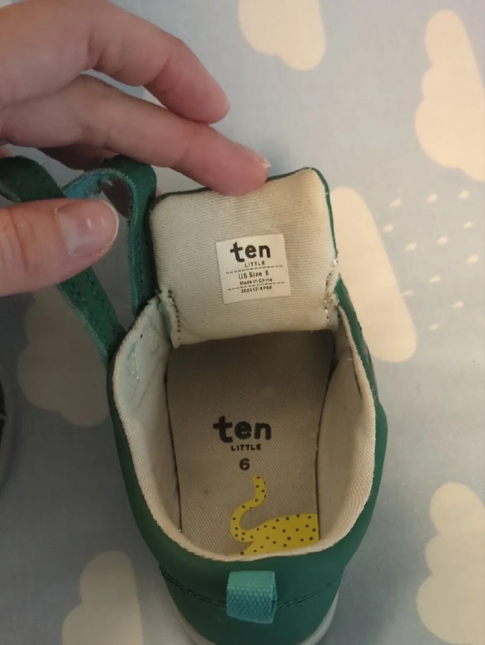Ten Little CLASSIC Shoes In EMERALD